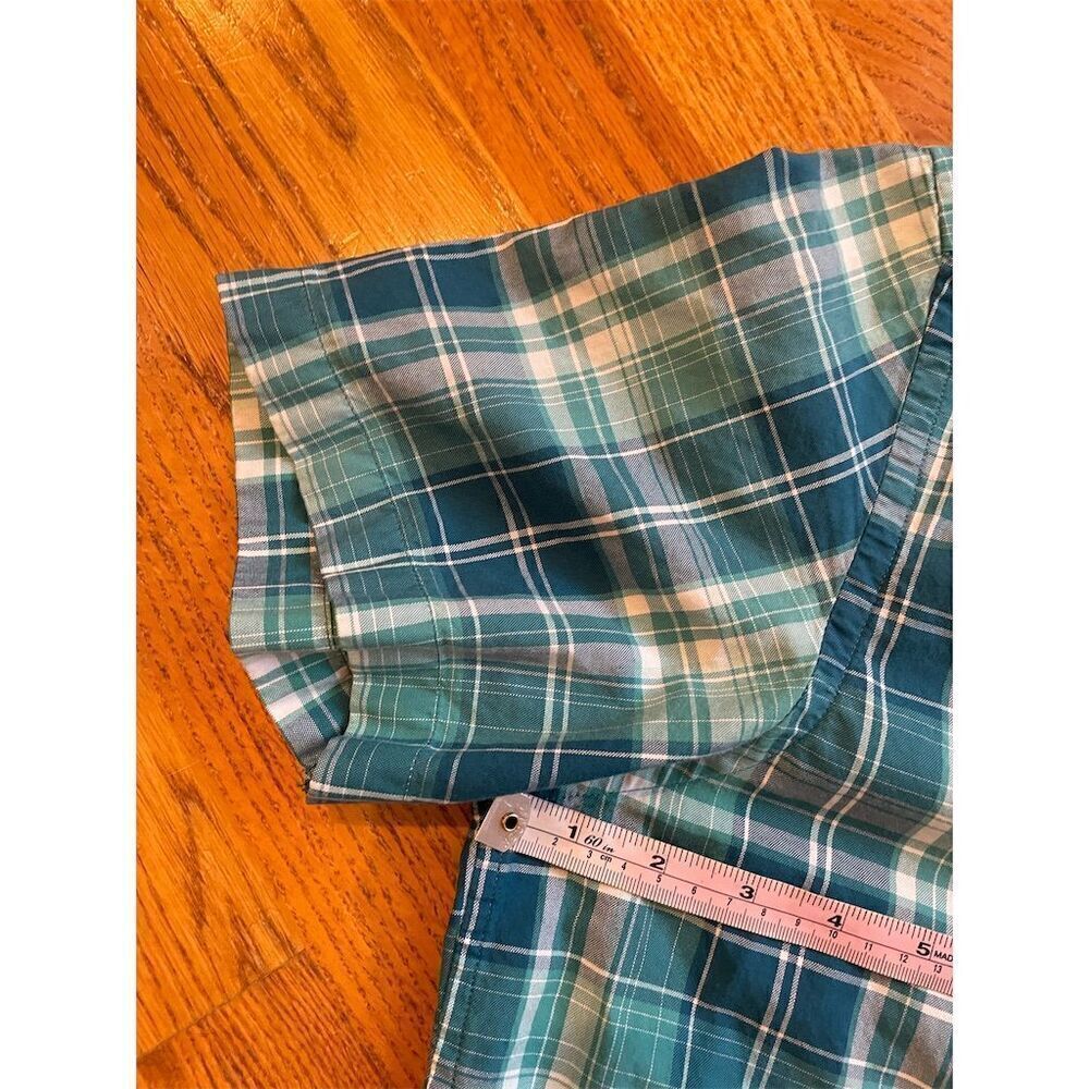 3/$15. Banana Republic Men's Plaid Button-Up Shirt Size L Multicolor Casual - Picture 3 of 9